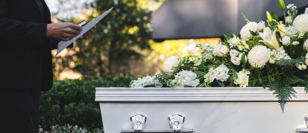 Mơ thấy đám ma đánh con gì? Mơ đám ma điềm báo gì?