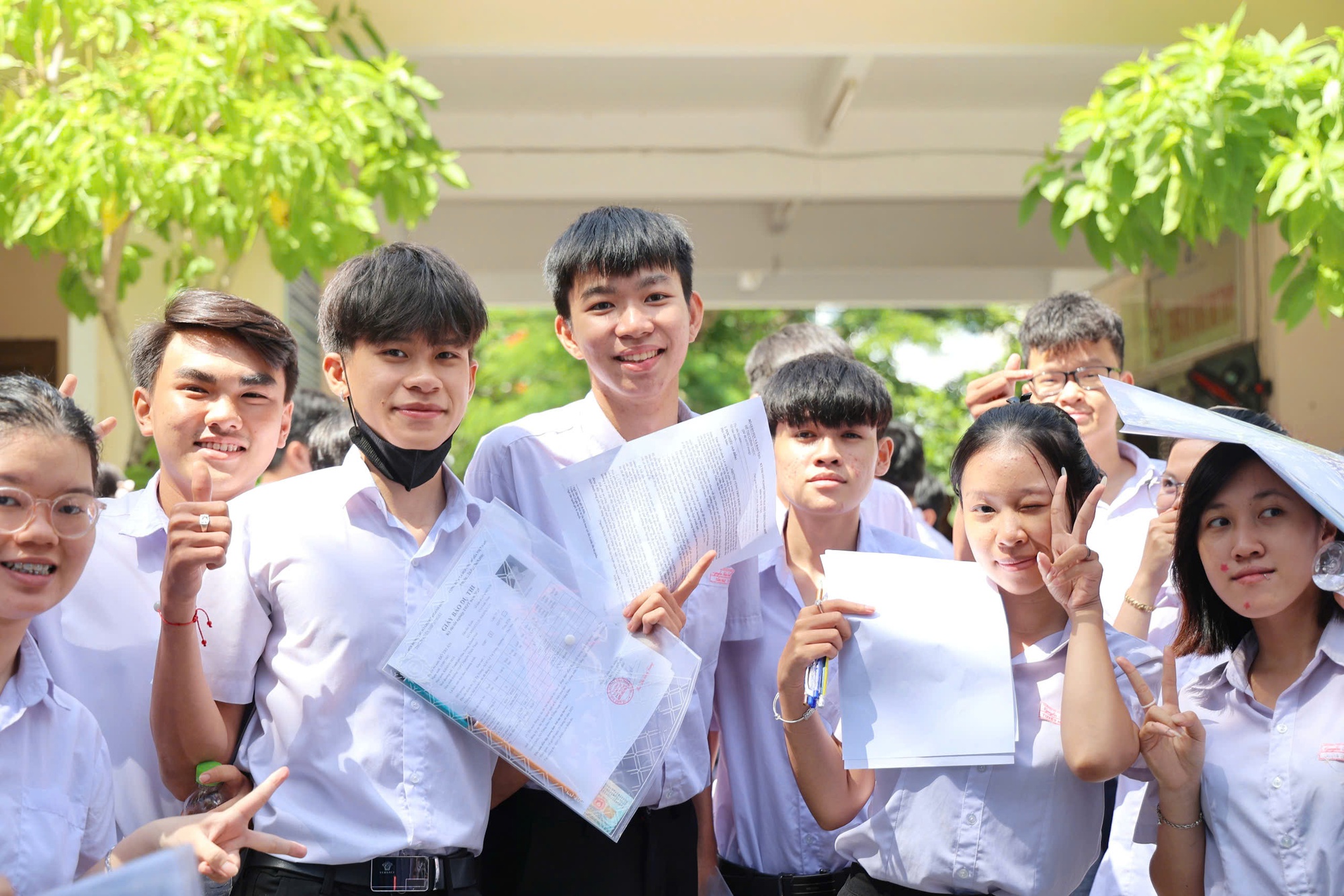 Bao nhiêu điểm thì đỗ tốt nghiệp