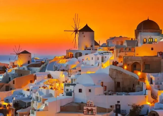 Santorini Hy Lạp: Thiên đường biển xanh với những ngôi nhà trắng nổi tiếng
